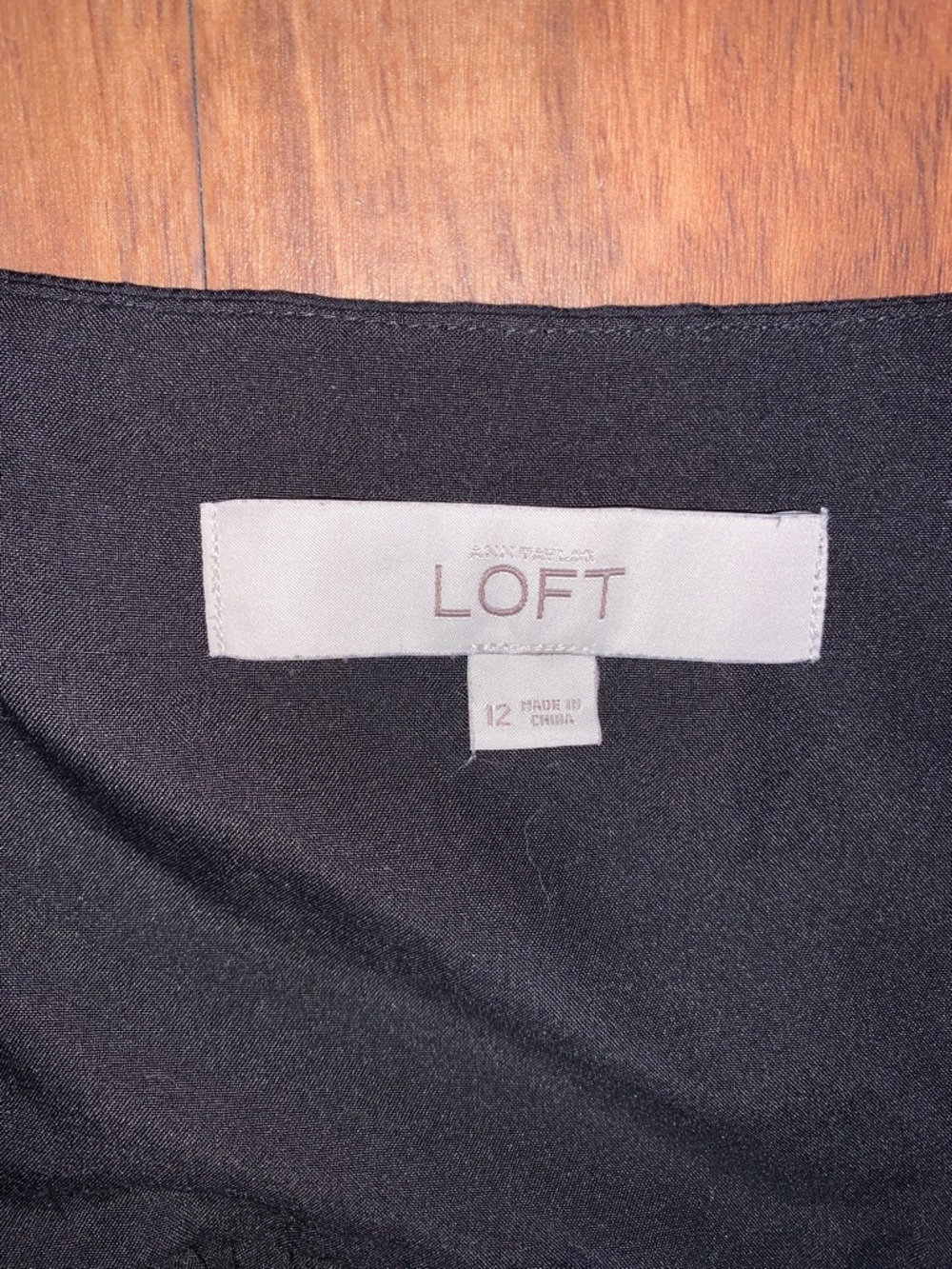 LOFT Black Sleeveless Drawstring-Waist Midi Dress SKU 076 - Picture 3 of 8